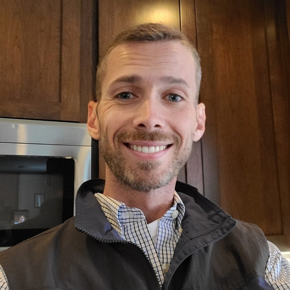 Meet your Posher, Brandon - Picture 6 of 11